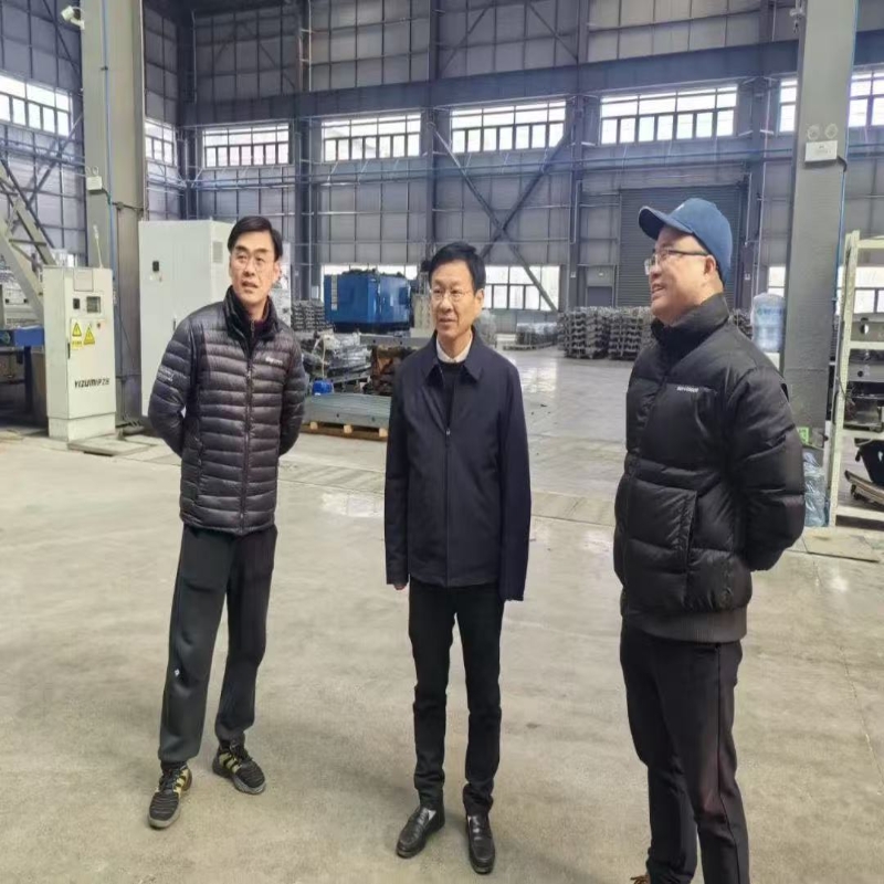 张斌调研辖区企业复工复产工作